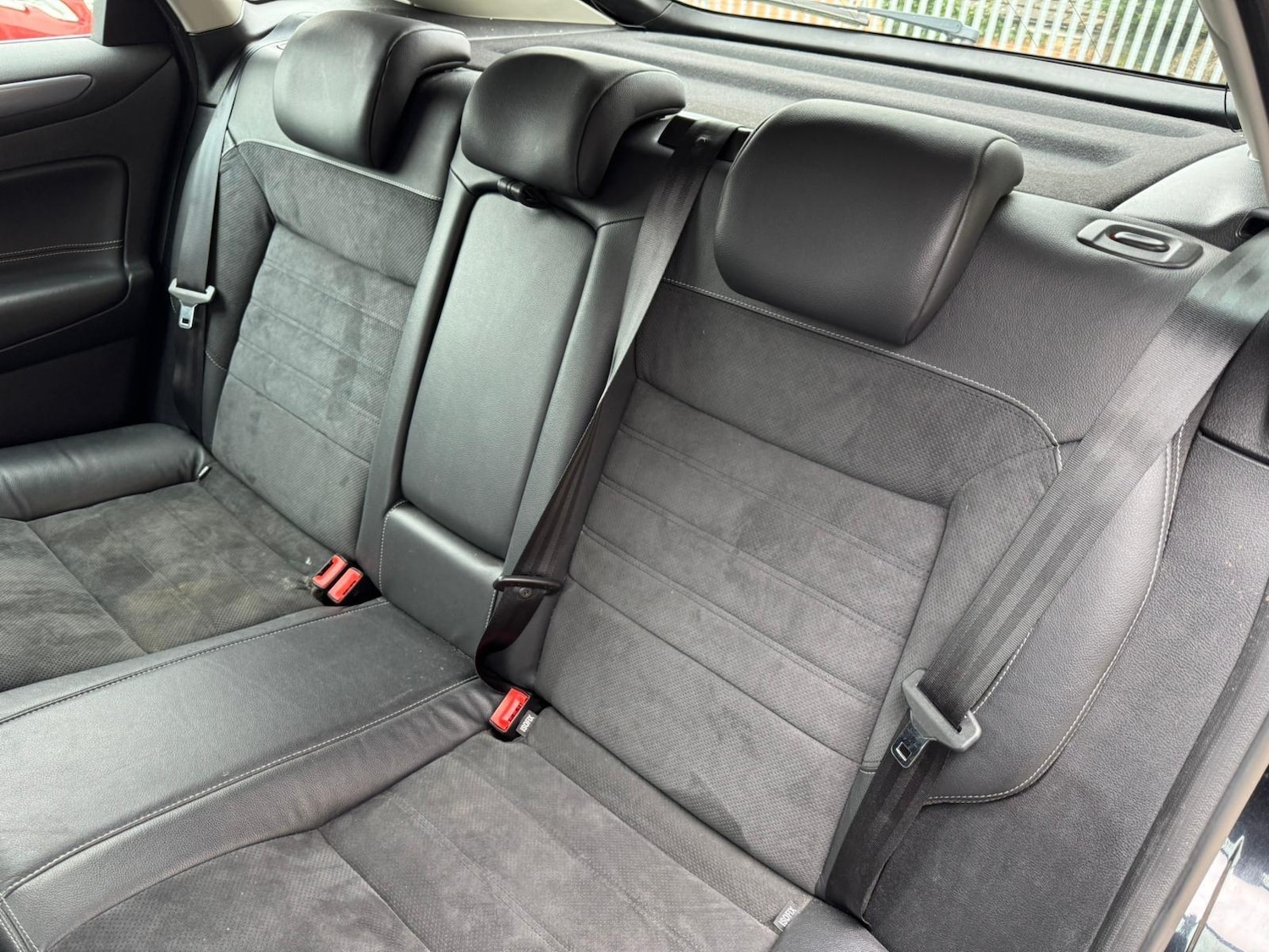 Used Ford Mondeo 2013 for sale - 78100475: Photo 23