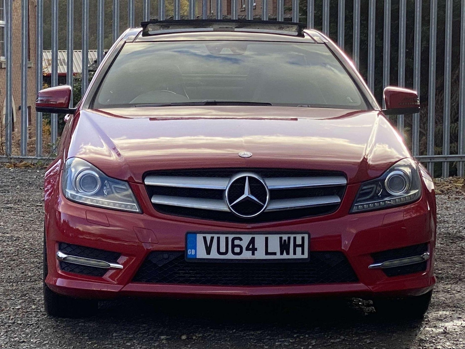 Used Mercedes-Benz C Class 2014 for sale - 76398240: Photo 2