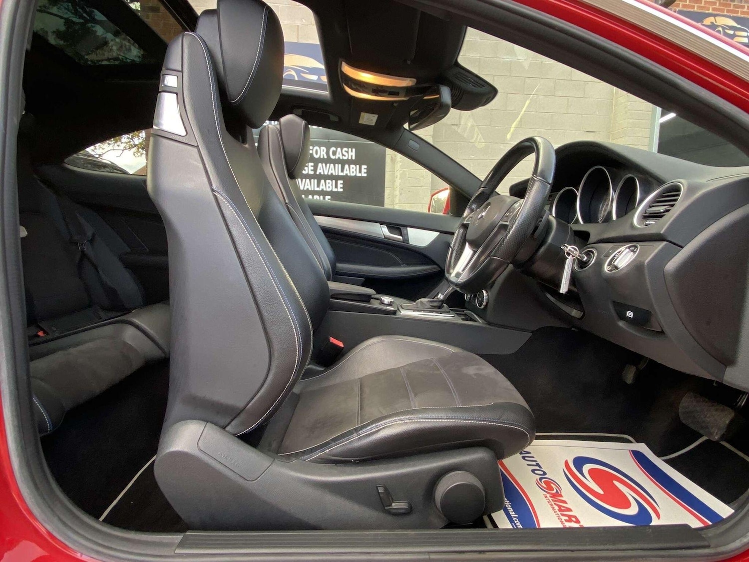 Used Mercedes-Benz C Class 2014 for sale - 76398240: Photo 6