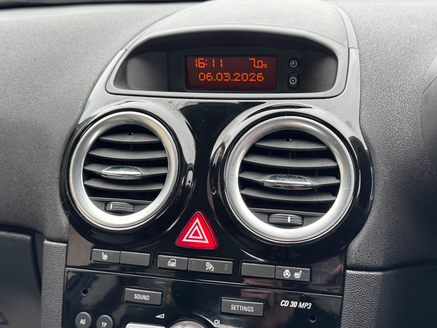 Used Vauxhall Corsa 2013 for sale - 77783595: Photo 20