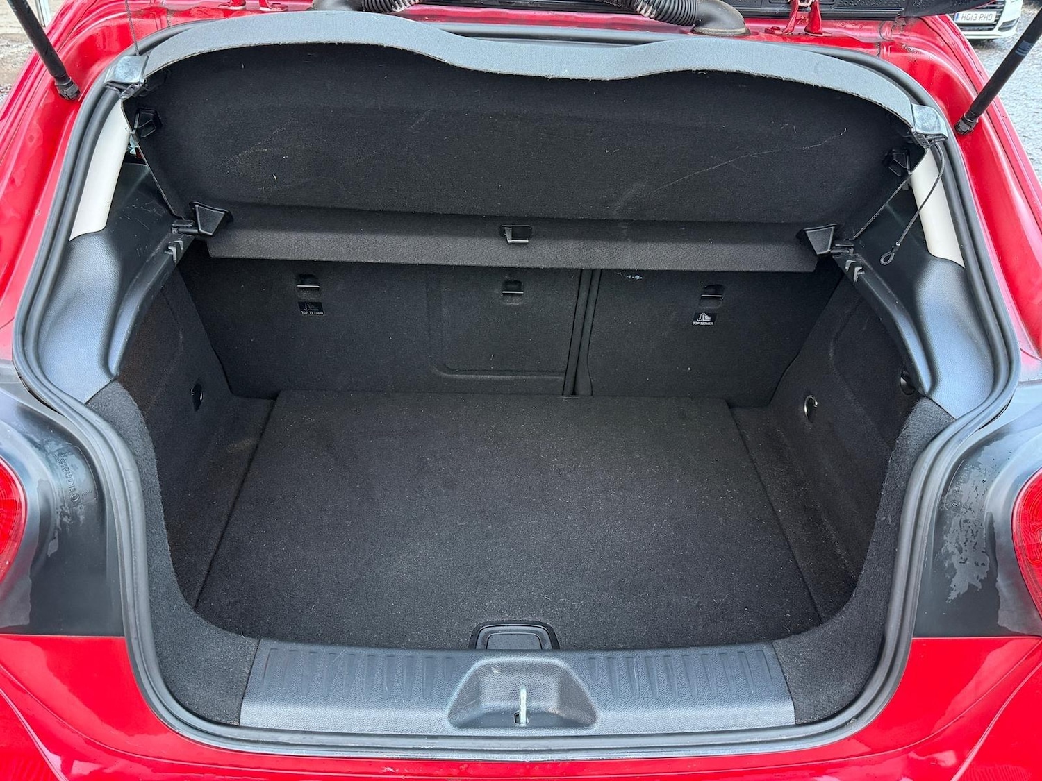 Used Mercedes-Benz A-Class 2017 for sale - 76688947: Photo 8