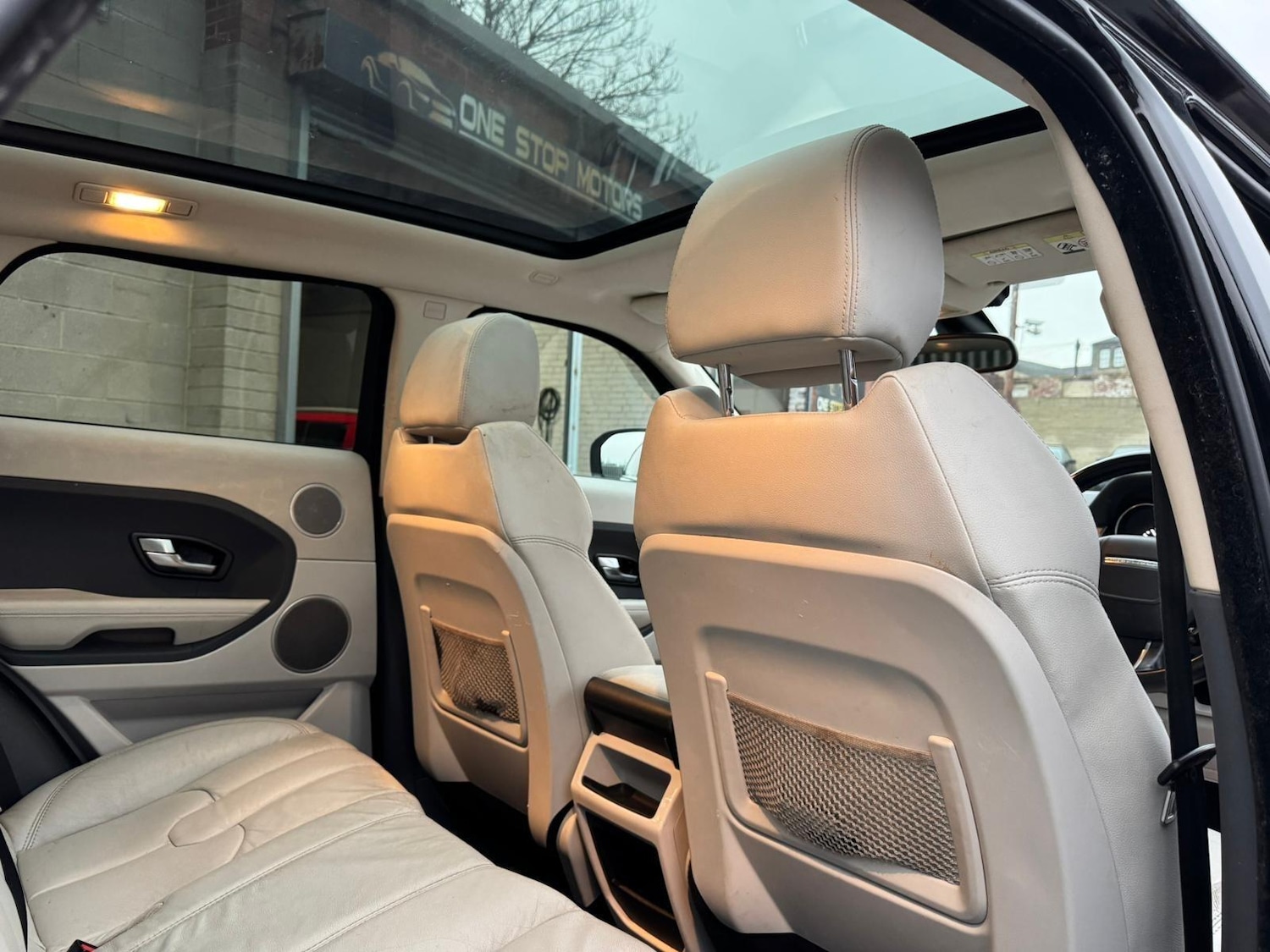 Used Land Rover Range Rover Evoque 2012 for sale - 77320294: Photo 24