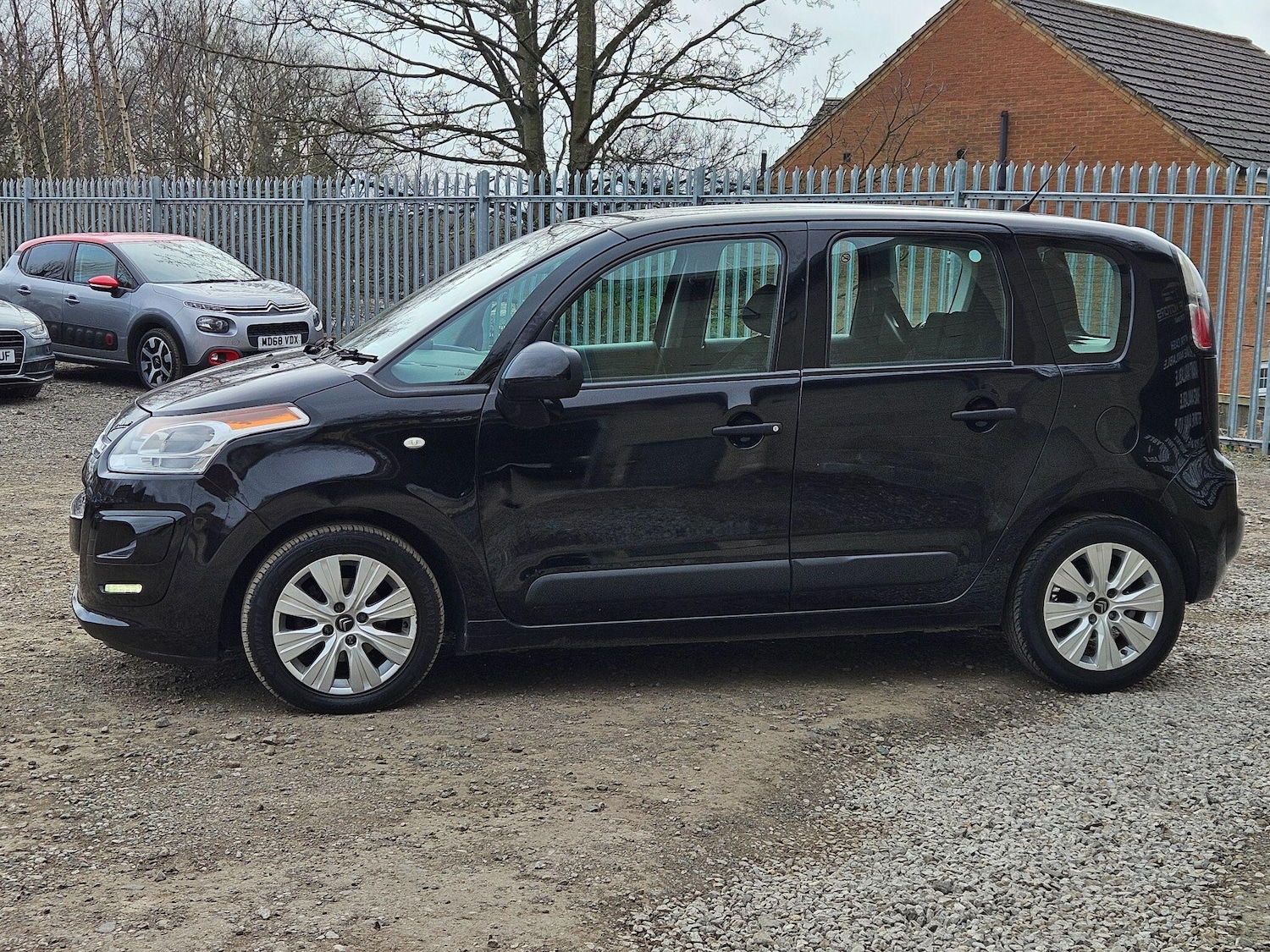 Used Citroen C3 Picasso 2013 for sale - 77854285: Photo 10