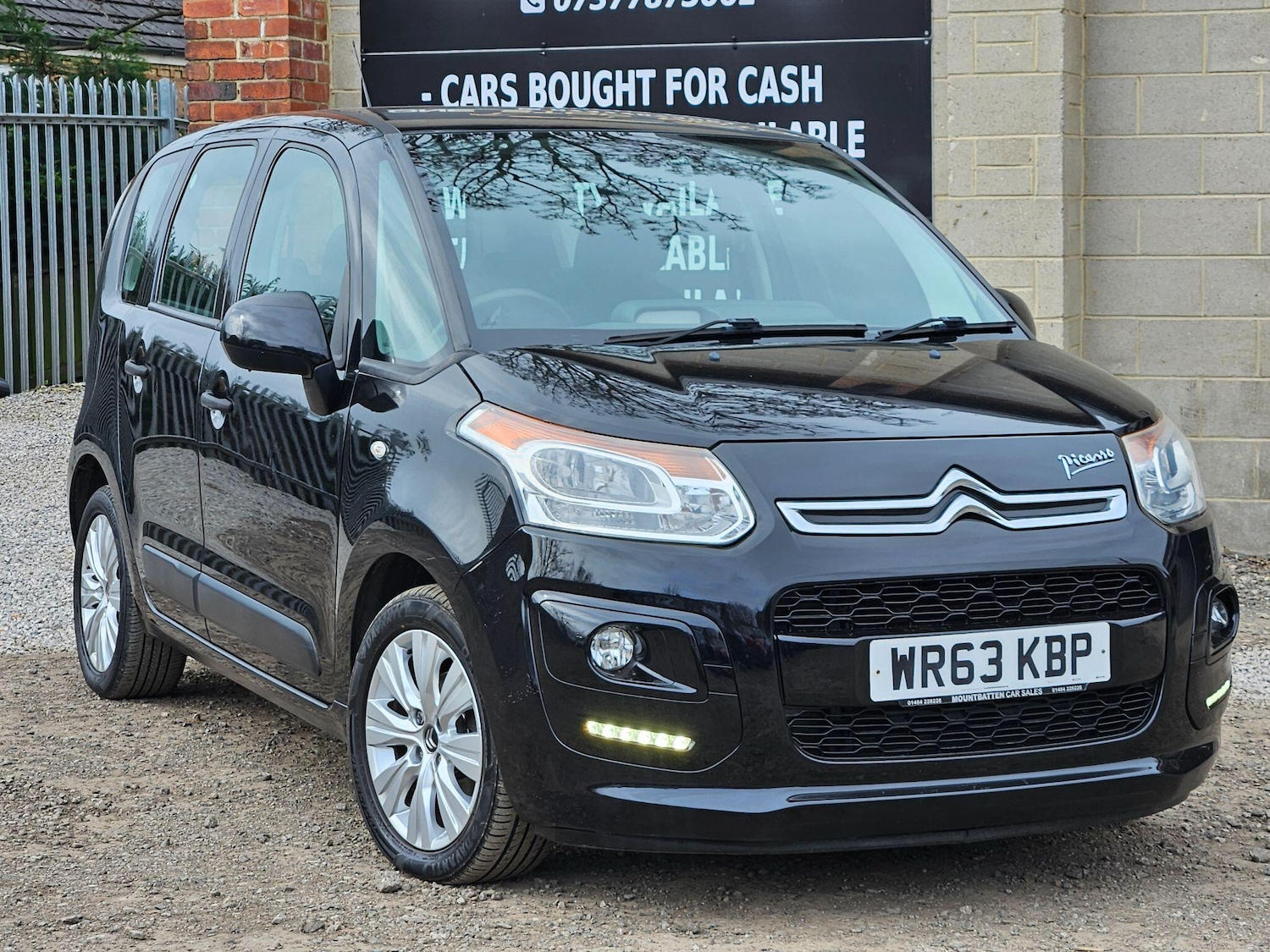Used Citroen C3 Picasso 2013 for sale - 77854285: Photo 9