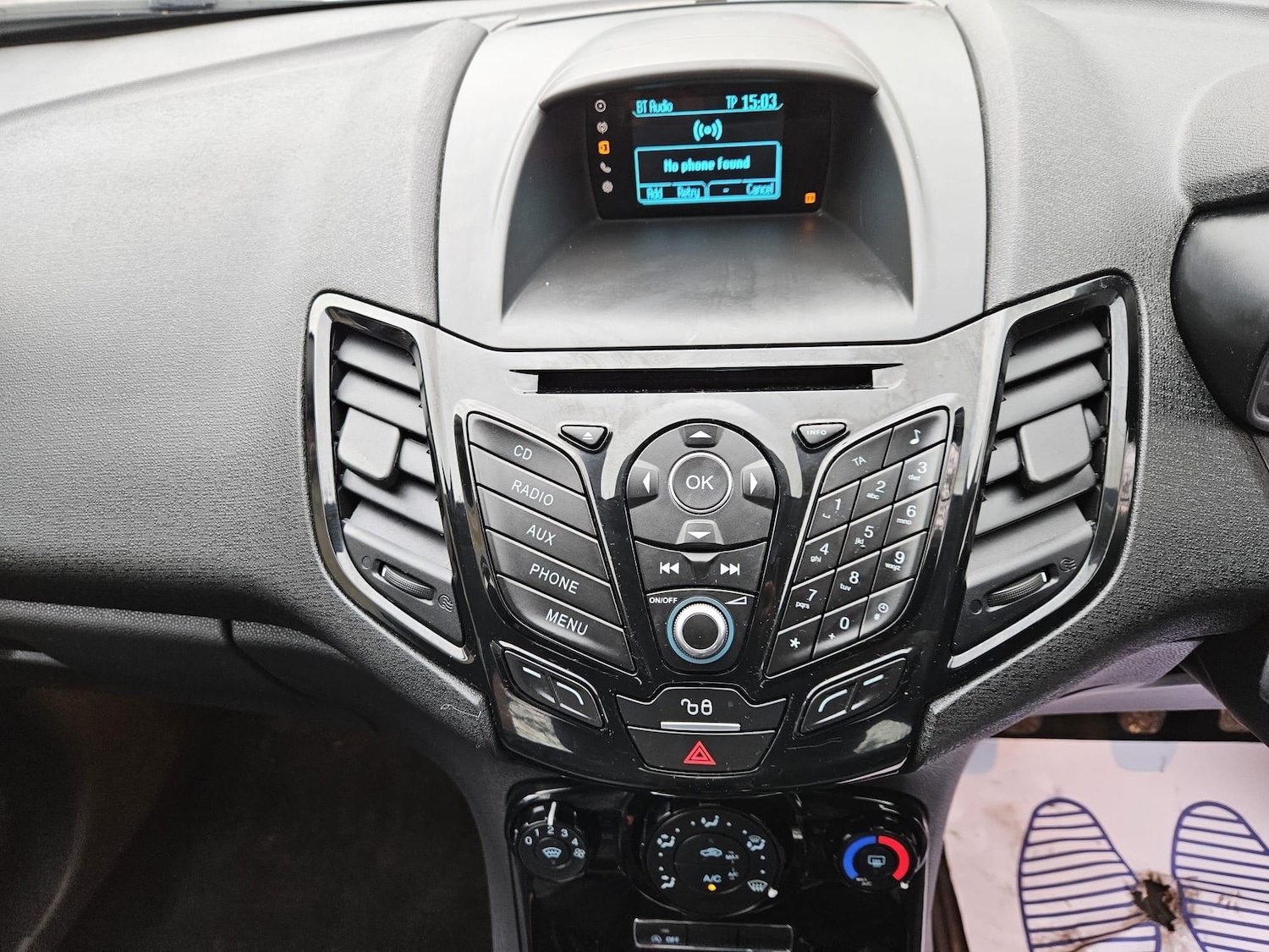 Used Ford Fiesta 2015 for sale - 77611835: Photo 10