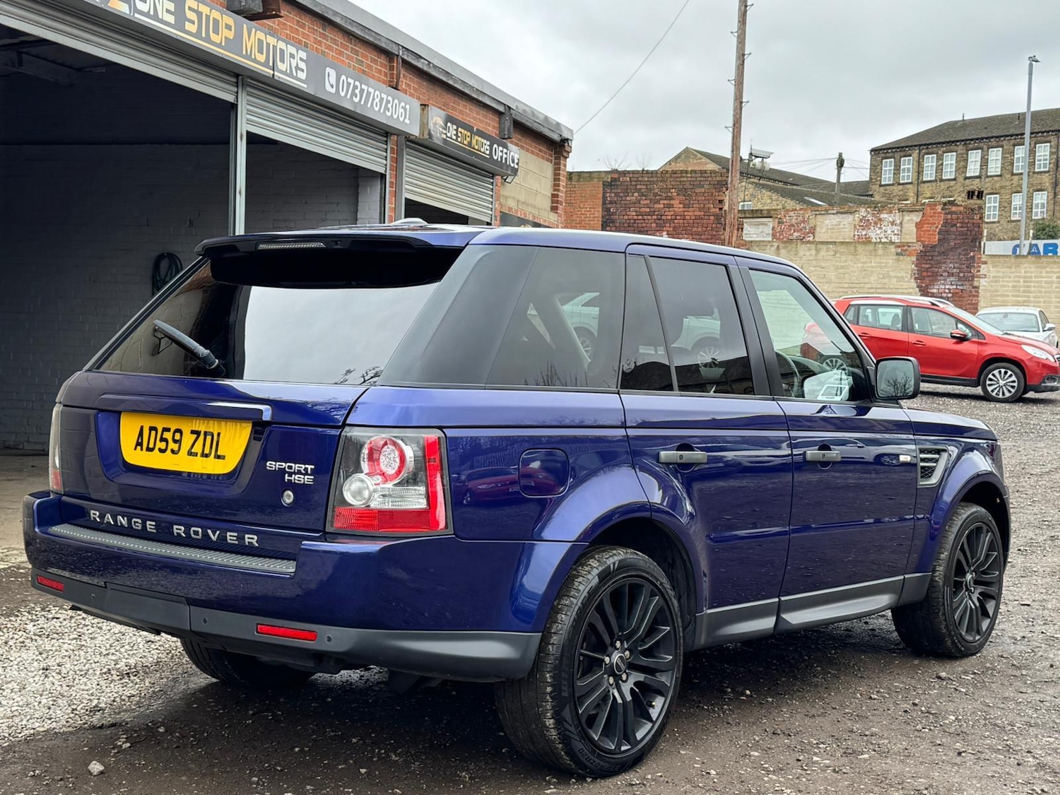 Used Land Rover Range Rover Sport 2010 for sale - 77784237: Photo 18