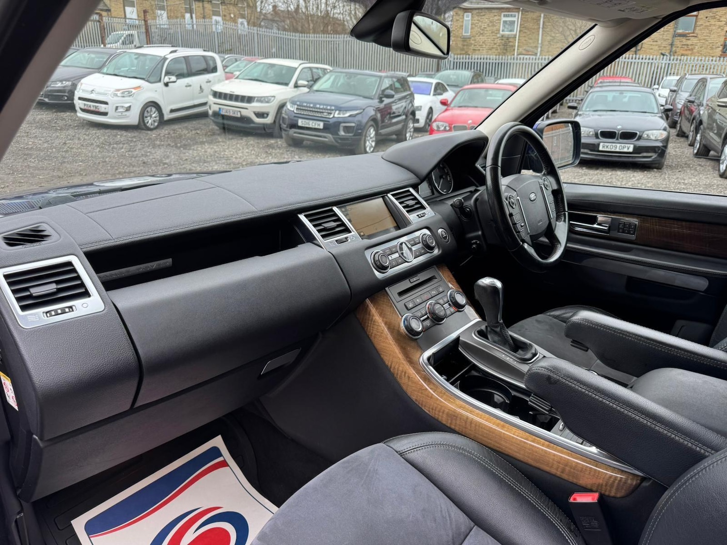 Used Land Rover Range Rover Sport 2010 for sale - 77784237: Photo 19