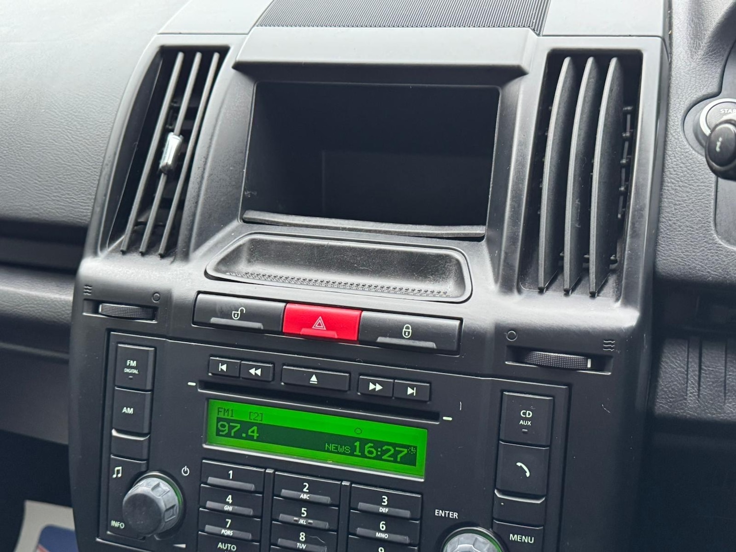 Used Land Rover Freelander 2012 for sale - 77597692: Photo 16