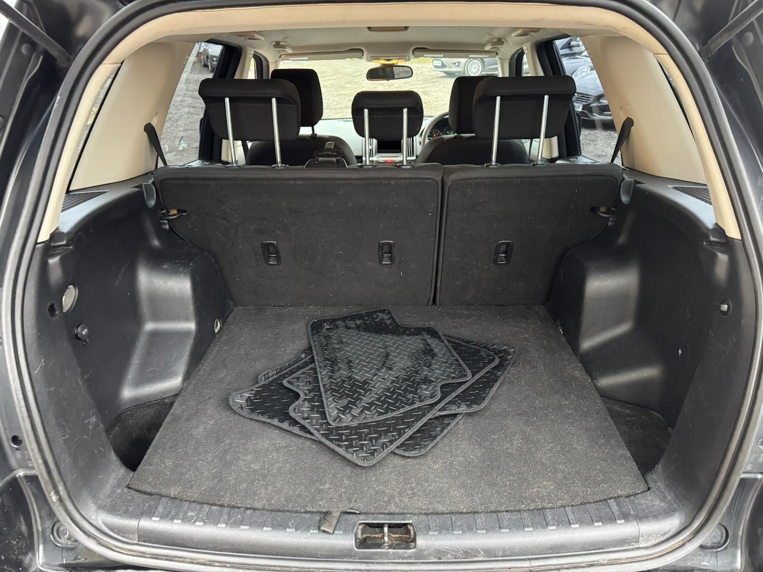 Used Land Rover Freelander 2012 for sale - 77597692: Photo 8