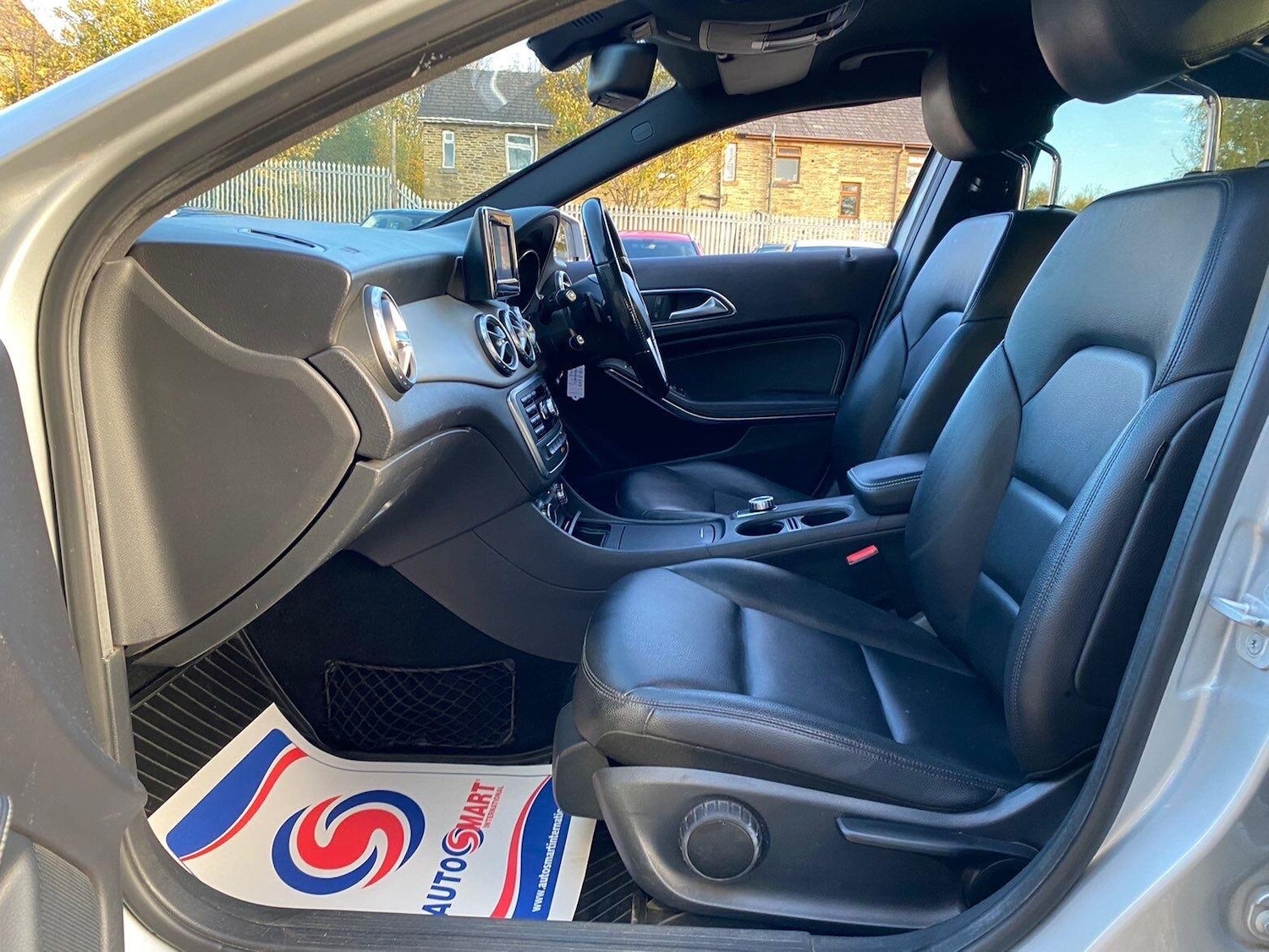 Used Mercedes-Benz GLA 2015 for sale - 76446680: Photo 6