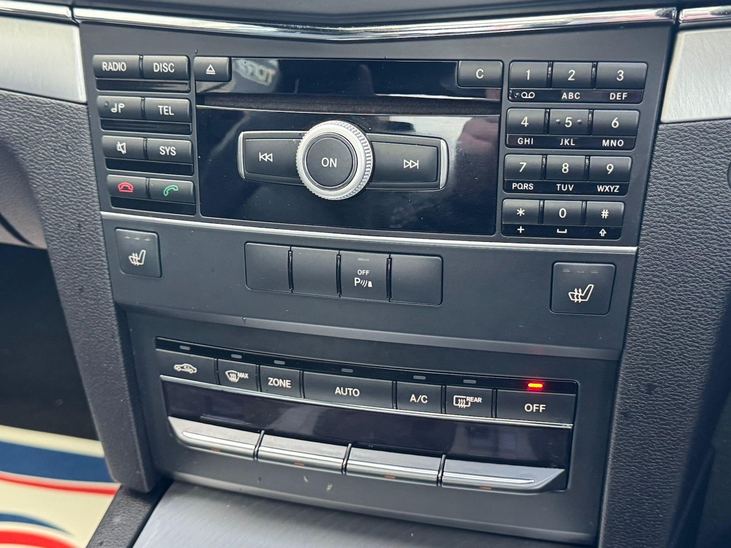 Used Mercedes-Benz E Class 2011 for sale - 77908820: Photo 19