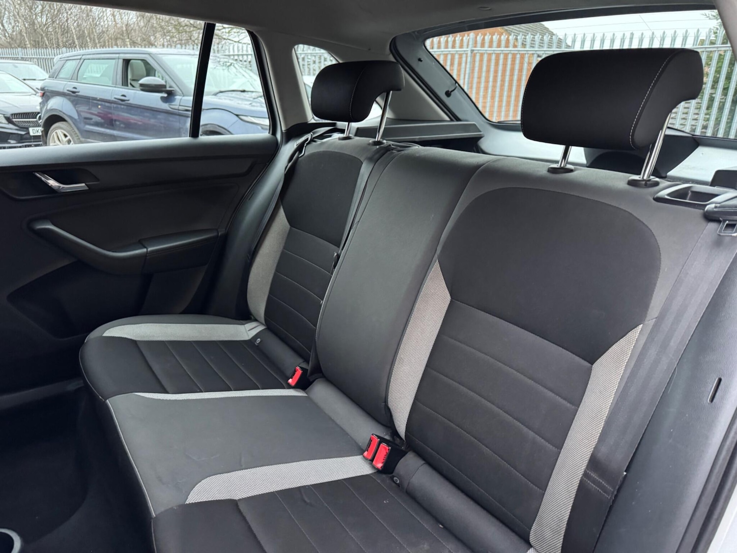 Used Skoda Rapid Spaceback 2017 for sale - 77345644: Photo 16