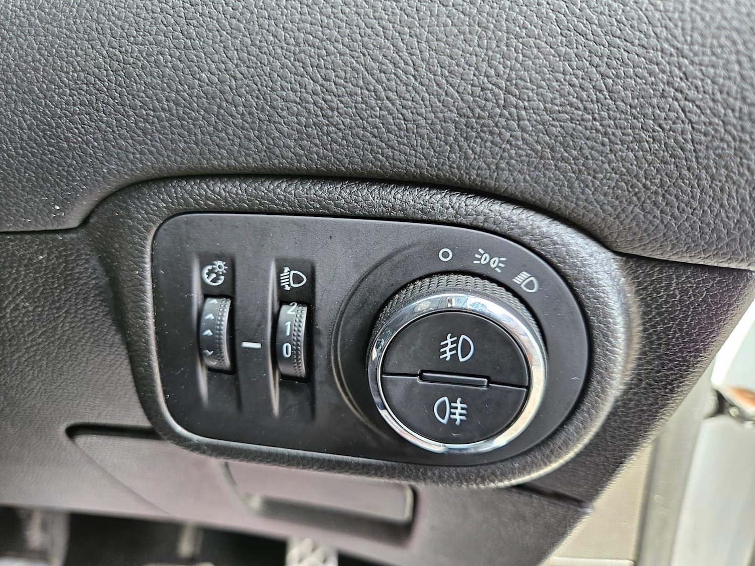 Used Vauxhall Zafira Tourer for sale - 78057996: Photo 10