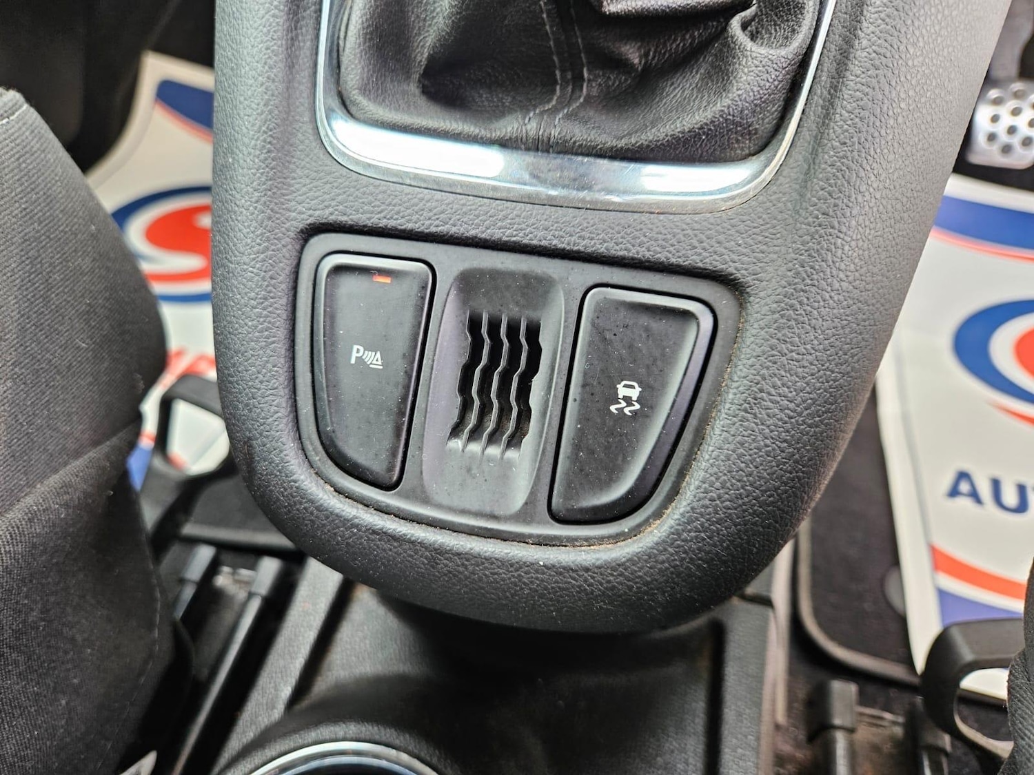 Used Vauxhall Zafira Tourer for sale - 78057996: Photo 14