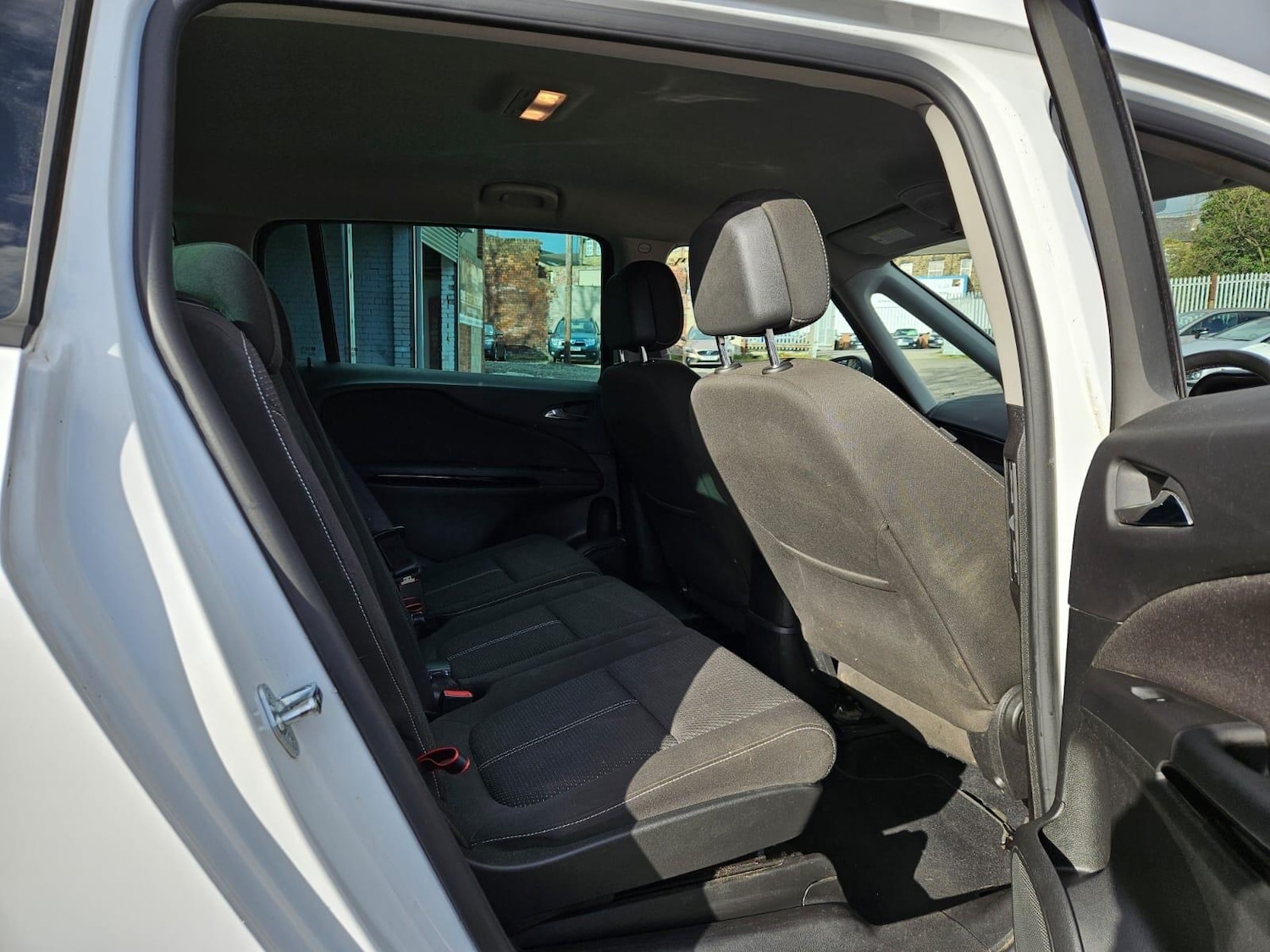 Used Vauxhall Zafira Tourer for sale - 78057996: Photo 16