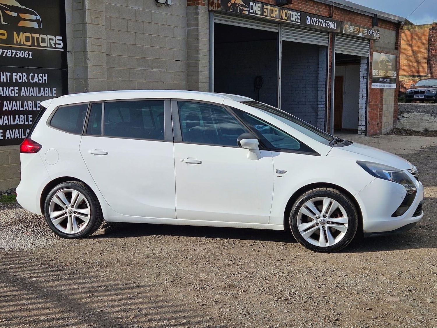 Used Vauxhall Zafira Tourer for sale - 78057996: Photo 5