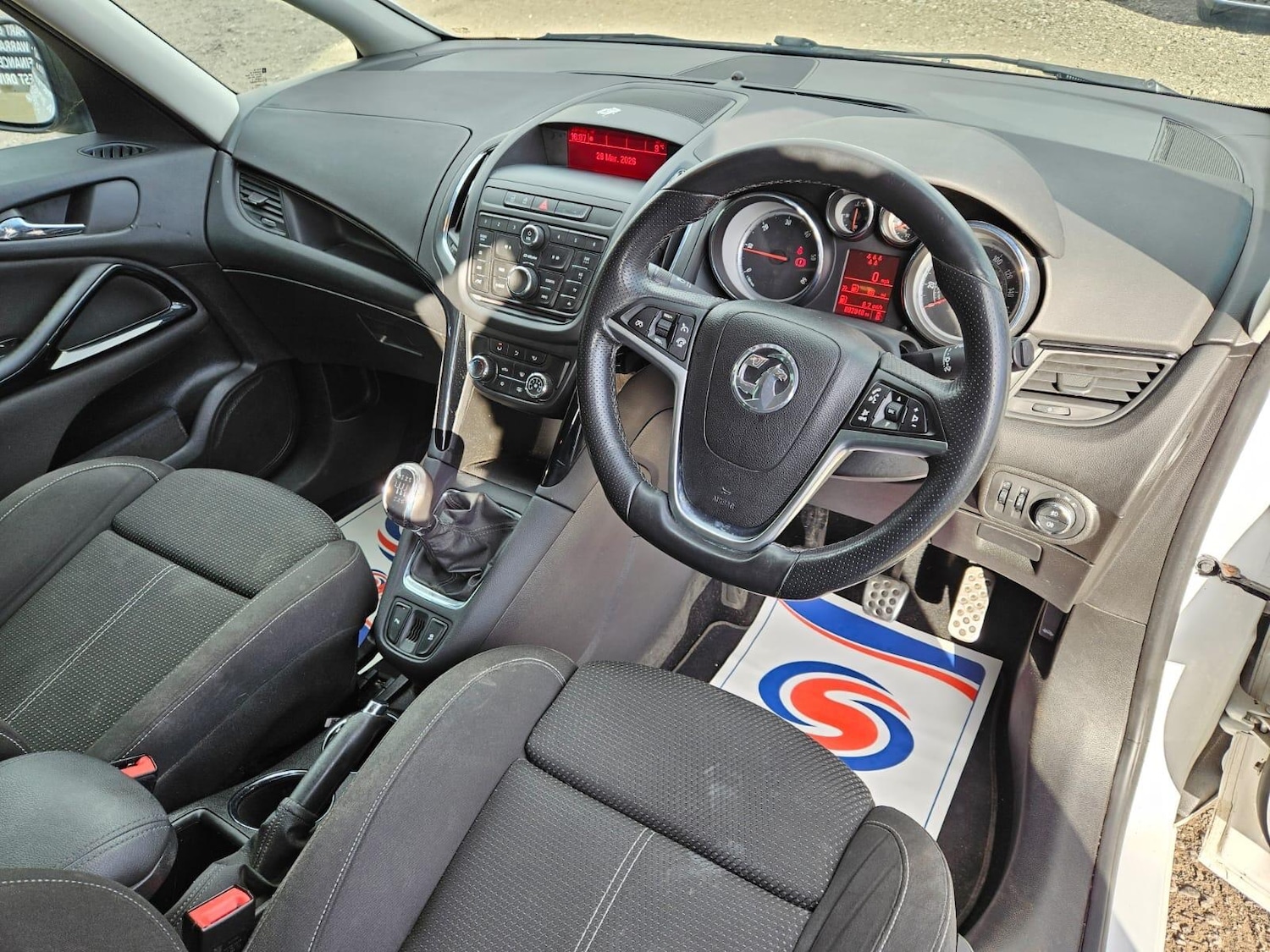 Used Vauxhall Zafira Tourer for sale - 78057996: Photo 6