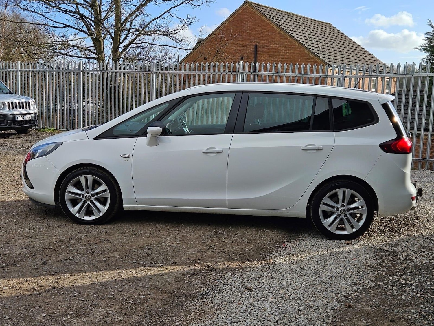 Used Vauxhall Zafira Tourer for sale - 78057996: Photo 9