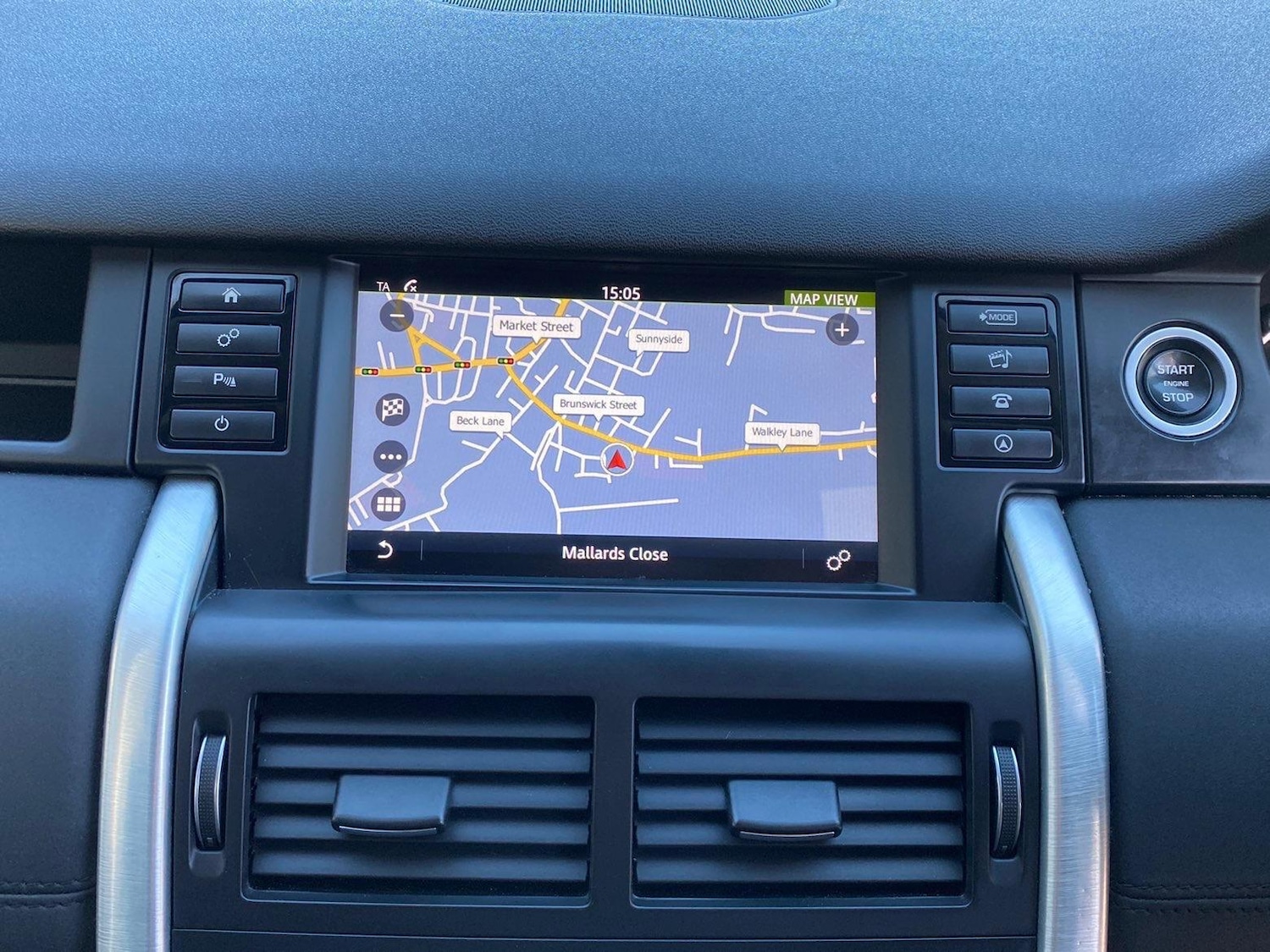 Used Land Rover Discovery Sport 2017 for sale - 76446573: Photo 13