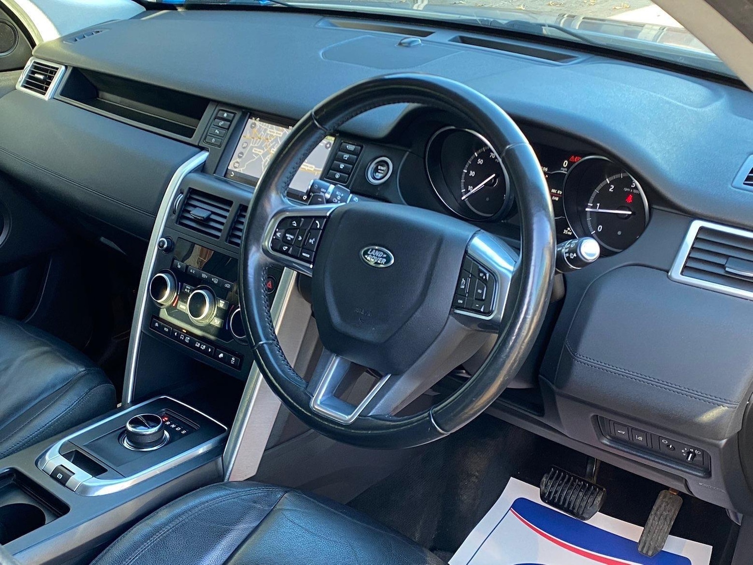 Used Land Rover Discovery Sport 2017 for sale - 76446573: Photo 16