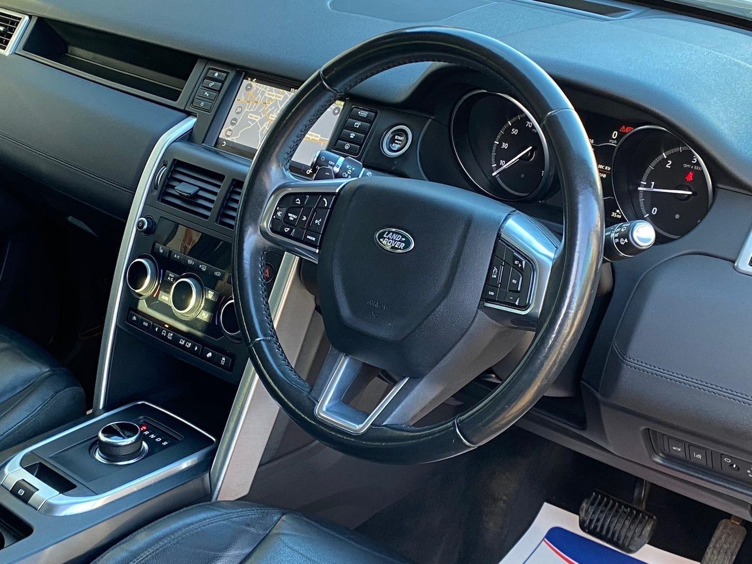 Used Land Rover Discovery Sport 2017 for sale - 76446573: Photo 19