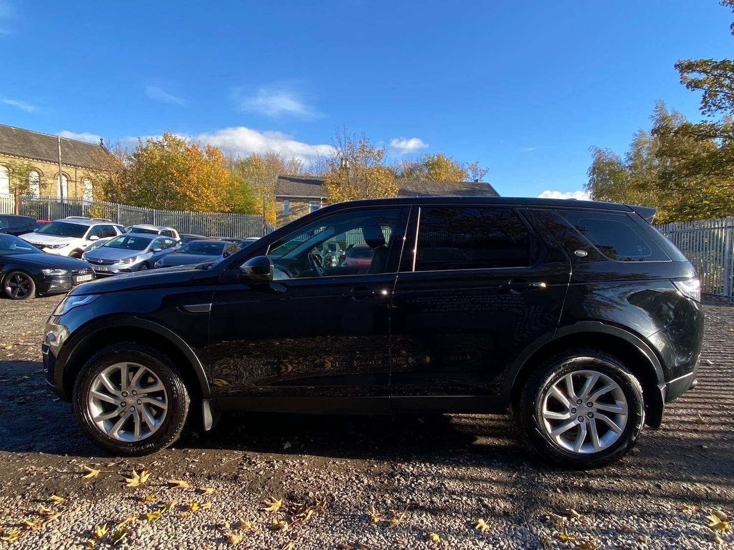 Used Land Rover Discovery Sport 2017 for sale - 76446573: Photo 30