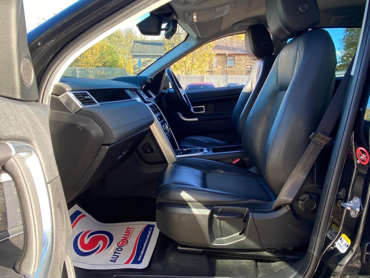 Used Land Rover Discovery Sport 2017 for sale - 76446573: Photo 31