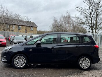Used Vauxhall Zafira Tourer 2017 for sale - 77783670: Photo