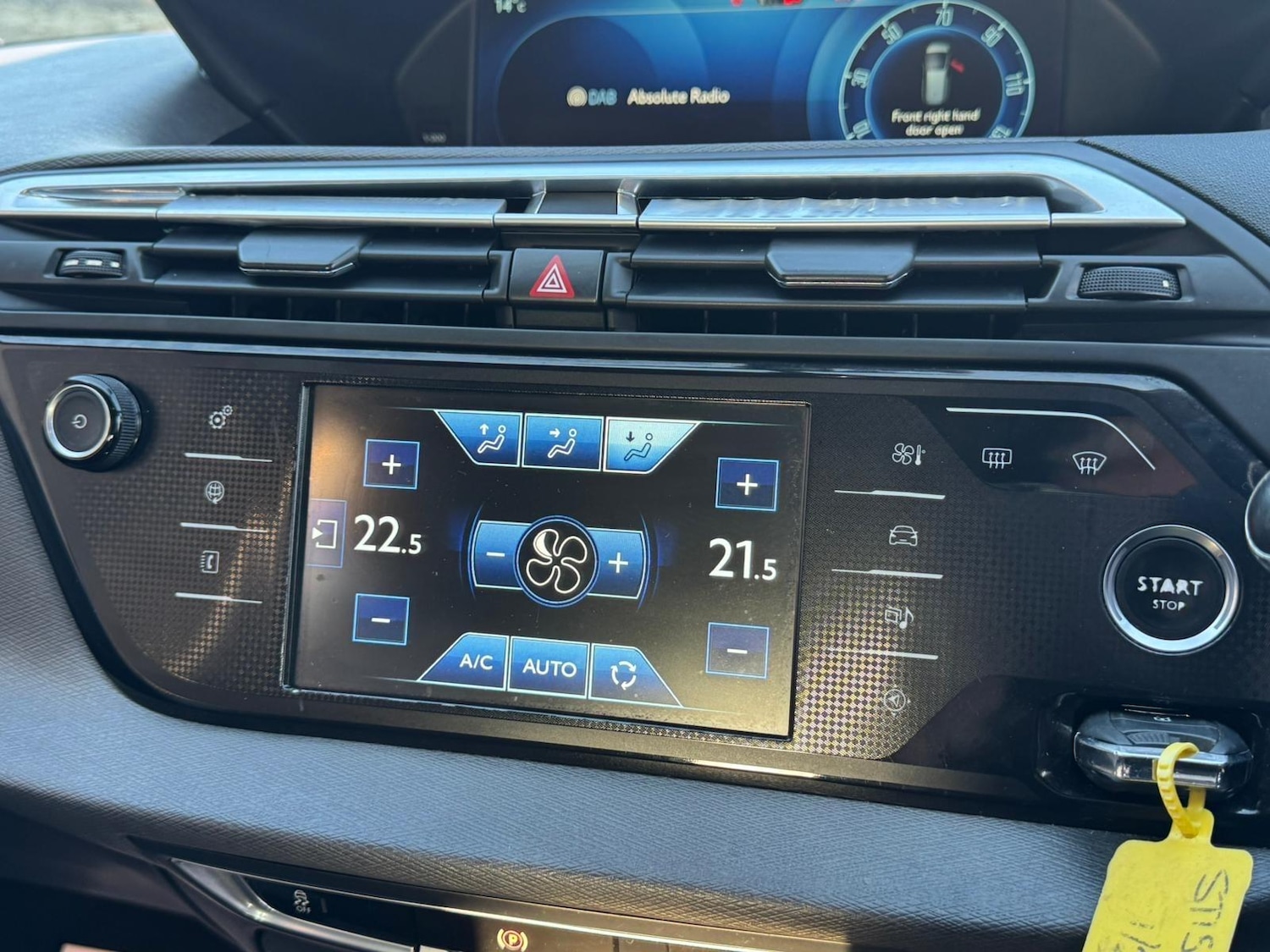 Used Citroen Grand C4 Picasso 2015 for sale - 77753782: Photo 23