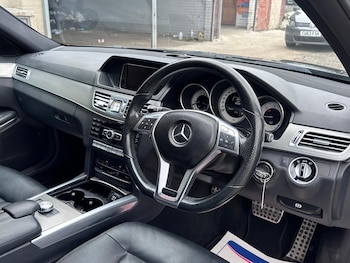 Used Mercedes-Benz E-Class 2014 for sale - 75552974: Photo