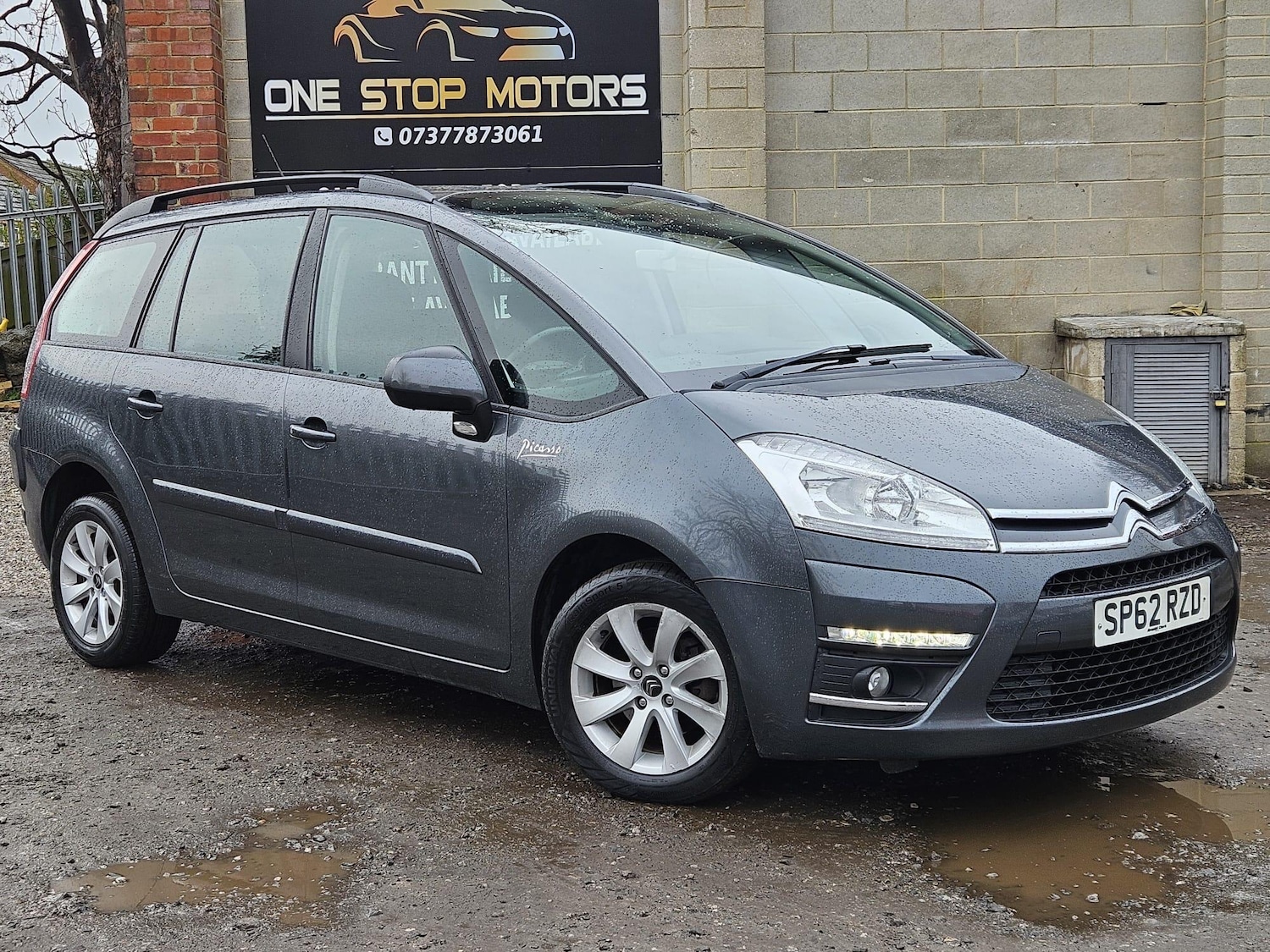 Used Citroen Grand C4 Picasso 2012 for sale - 77611699: Photo 1