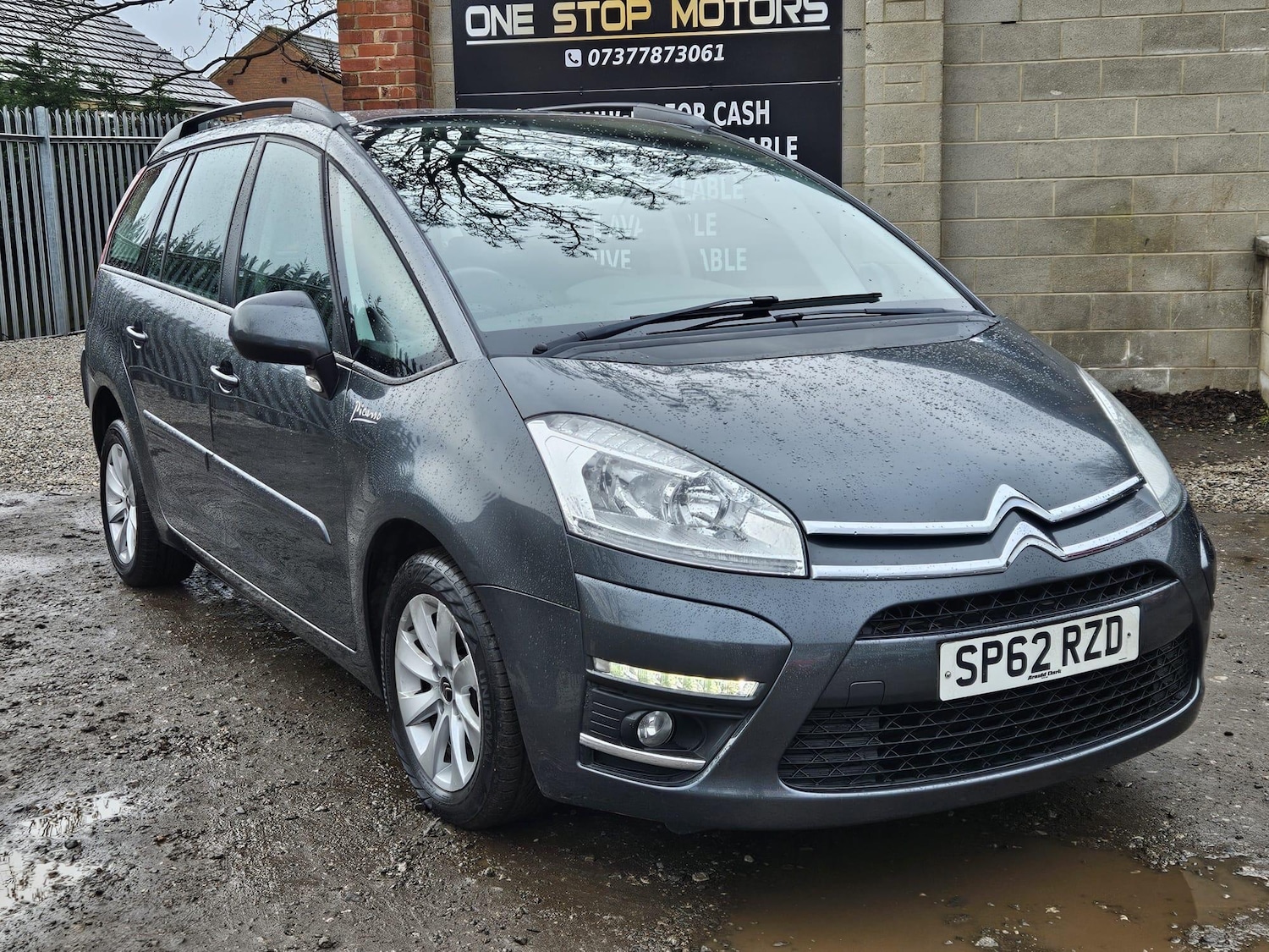 Used Citroen Grand C4 Picasso 2012 for sale - 77611699: Photo 12