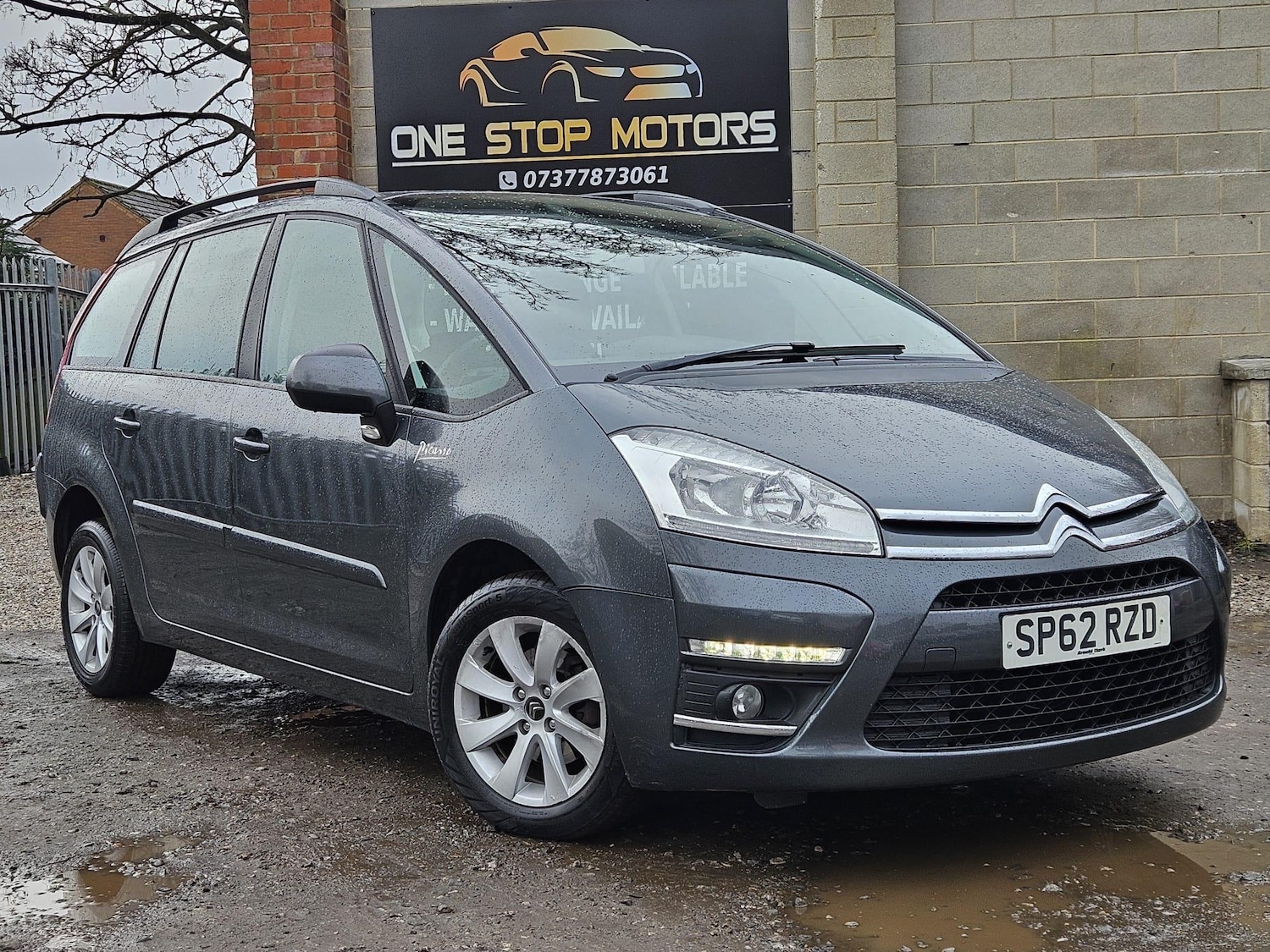 Used Citroen Grand C4 Picasso 2012 for sale - 77611699: Photo 17