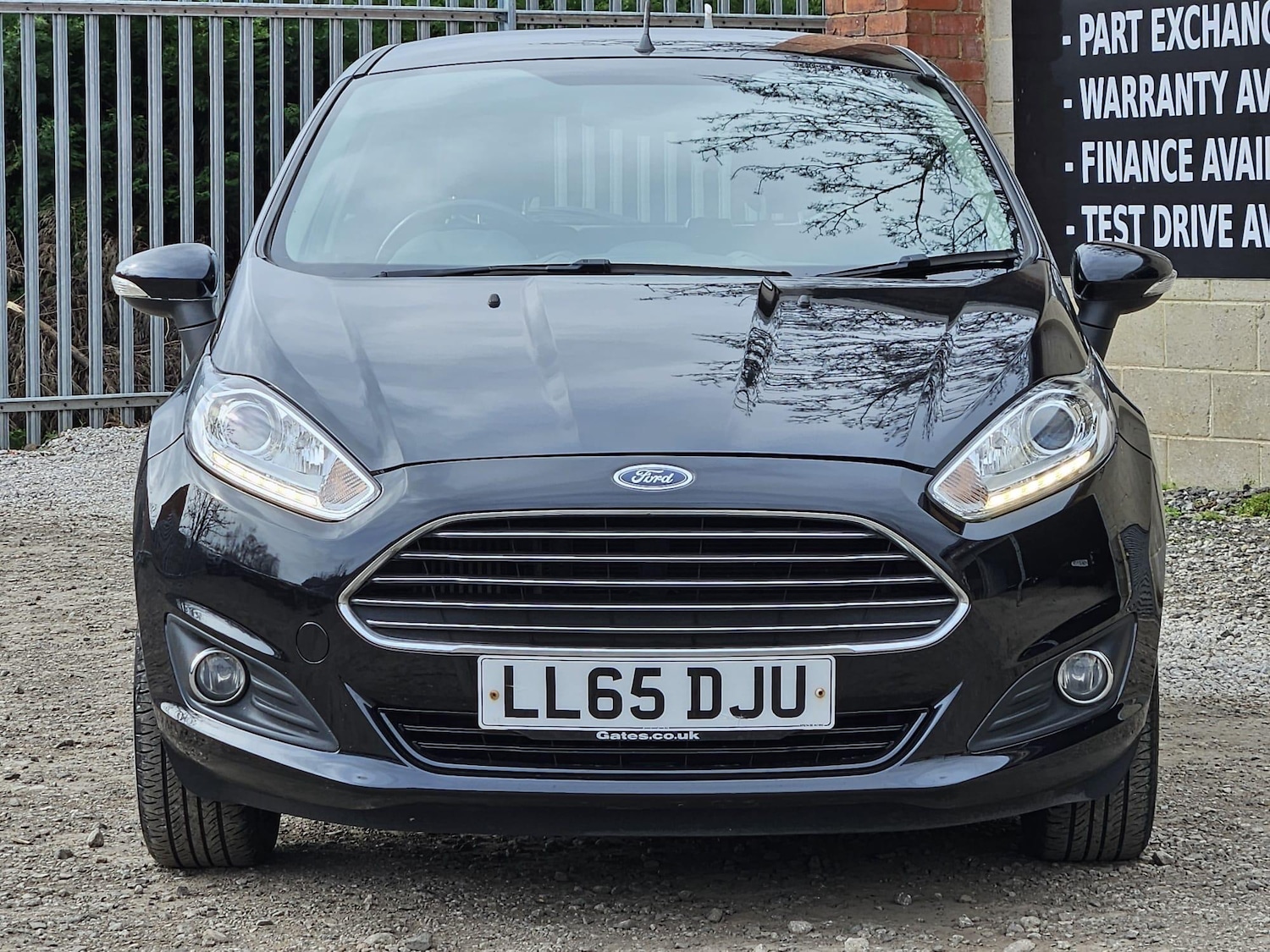Used Ford Fiesta for sale - 77852790: Photo 2