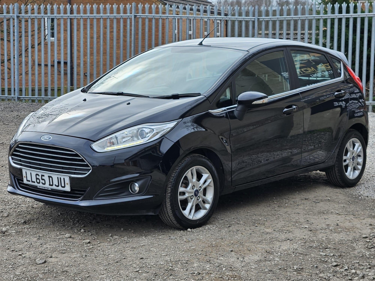 Used Ford Fiesta for sale - 77852790: Photo 3