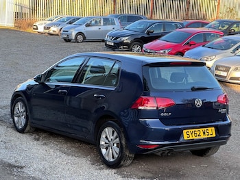 Used Volkswagen Golf 2013 for sale - 76122177: Photo
