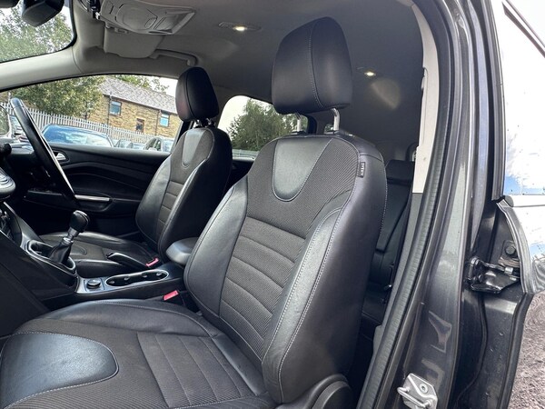 Used Ford Kuga 2015 for sale - 76283405: Photo 19
