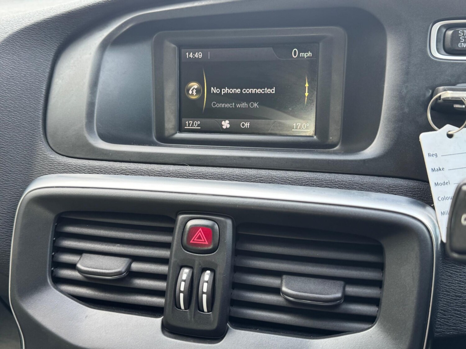 Used Volvo V40 Cross Country for sale - 78214375: Photo 21