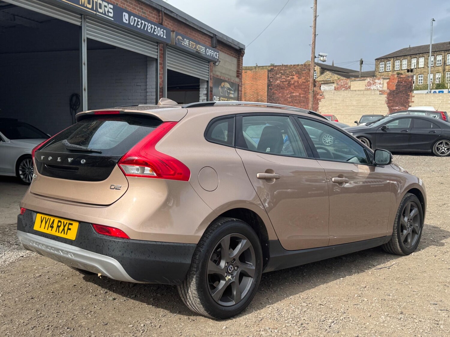 Used Volvo V40 Cross Country for sale - 78214375: Photo 23