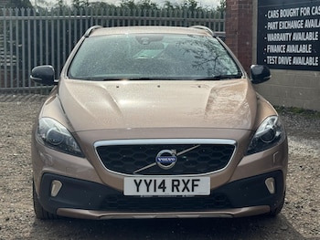 Used Volvo V40 Cross Country 2014 for sale - 78214375: Photo
