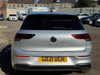 Used Volkswagen Golf 2021 for sale - 77737713: Photo
