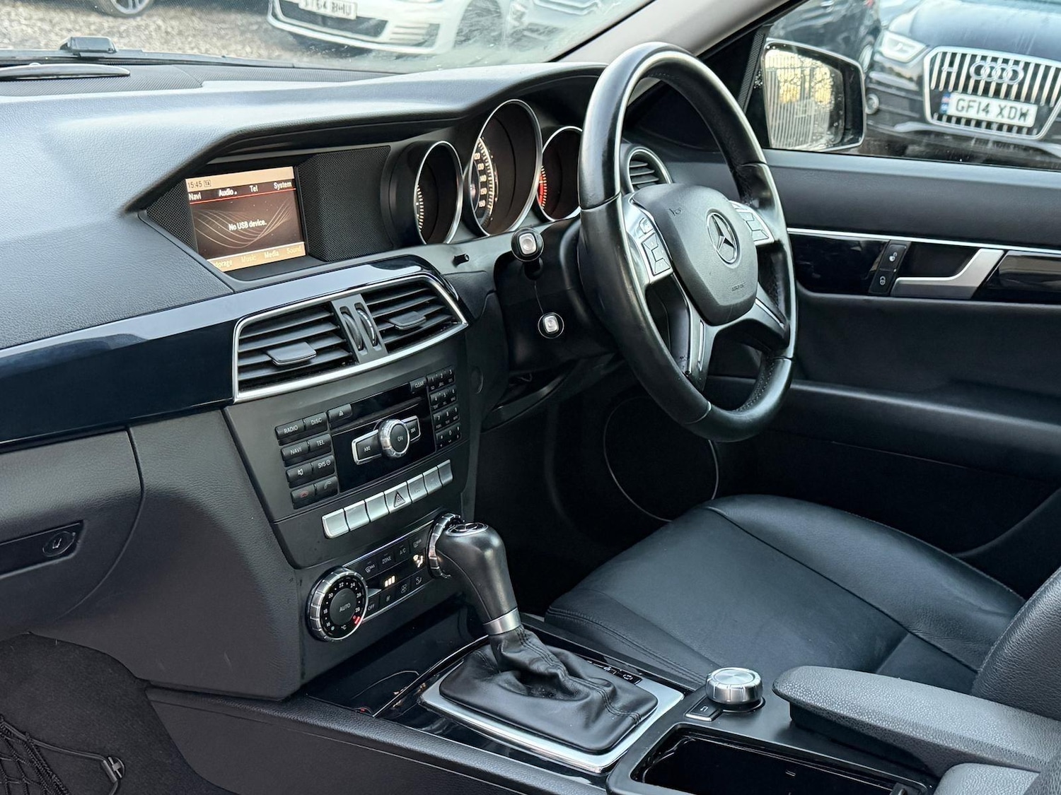 Used Mercedes-Benz C Class 2013 for sale - 77016478: Photo 18