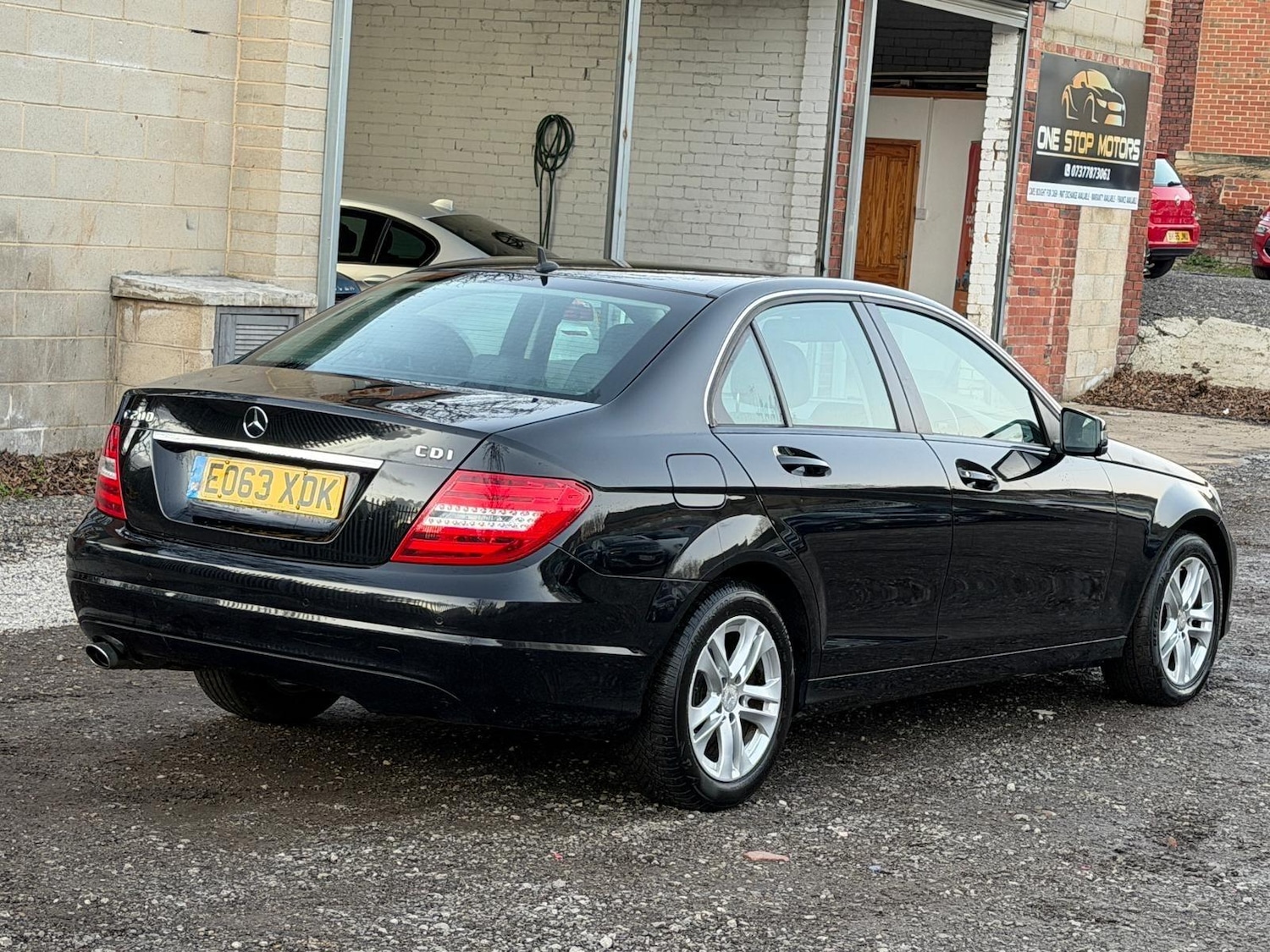 Used Mercedes-Benz C Class 2013 for sale - 77016478: Photo 24
