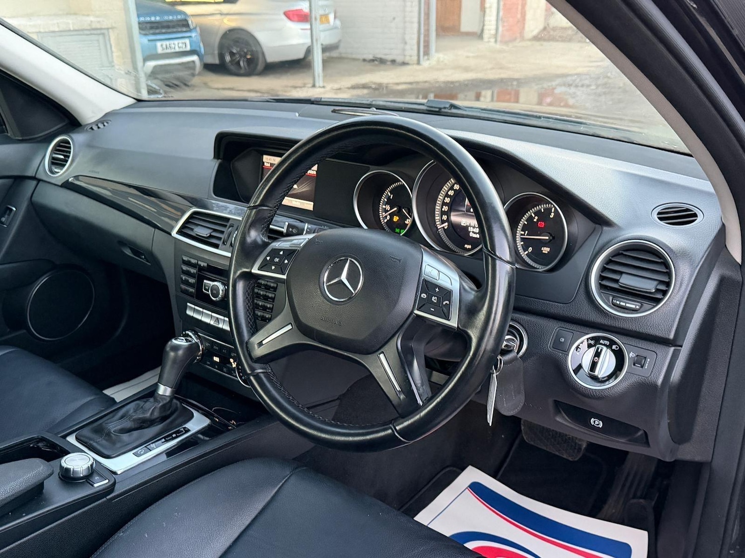 Used Mercedes-Benz C Class 2013 for sale - 77016478: Photo 5
