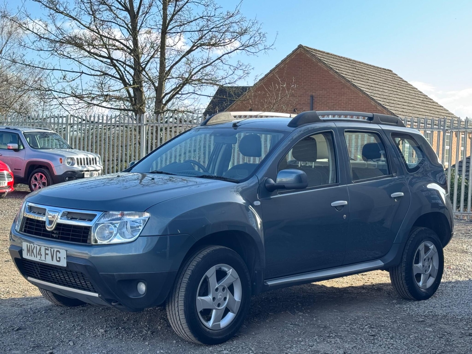 Used Dacia Duster 2014 for sale - 78086116: Photo 3