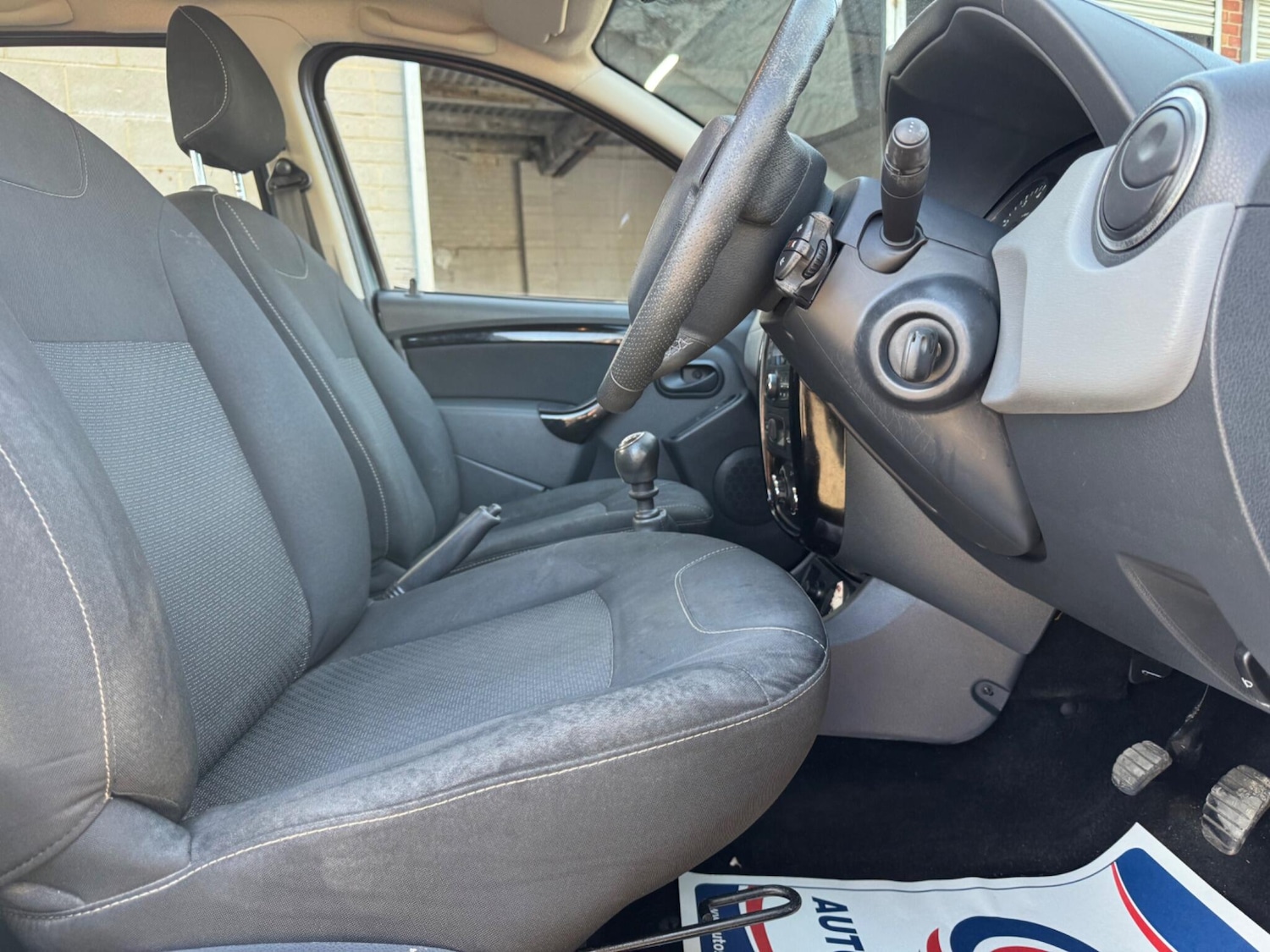 Used Dacia Duster 2014 for sale - 78086116: Photo 6