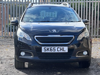 Used Peugeot 2008 2015 for sale - 76606927: Photo