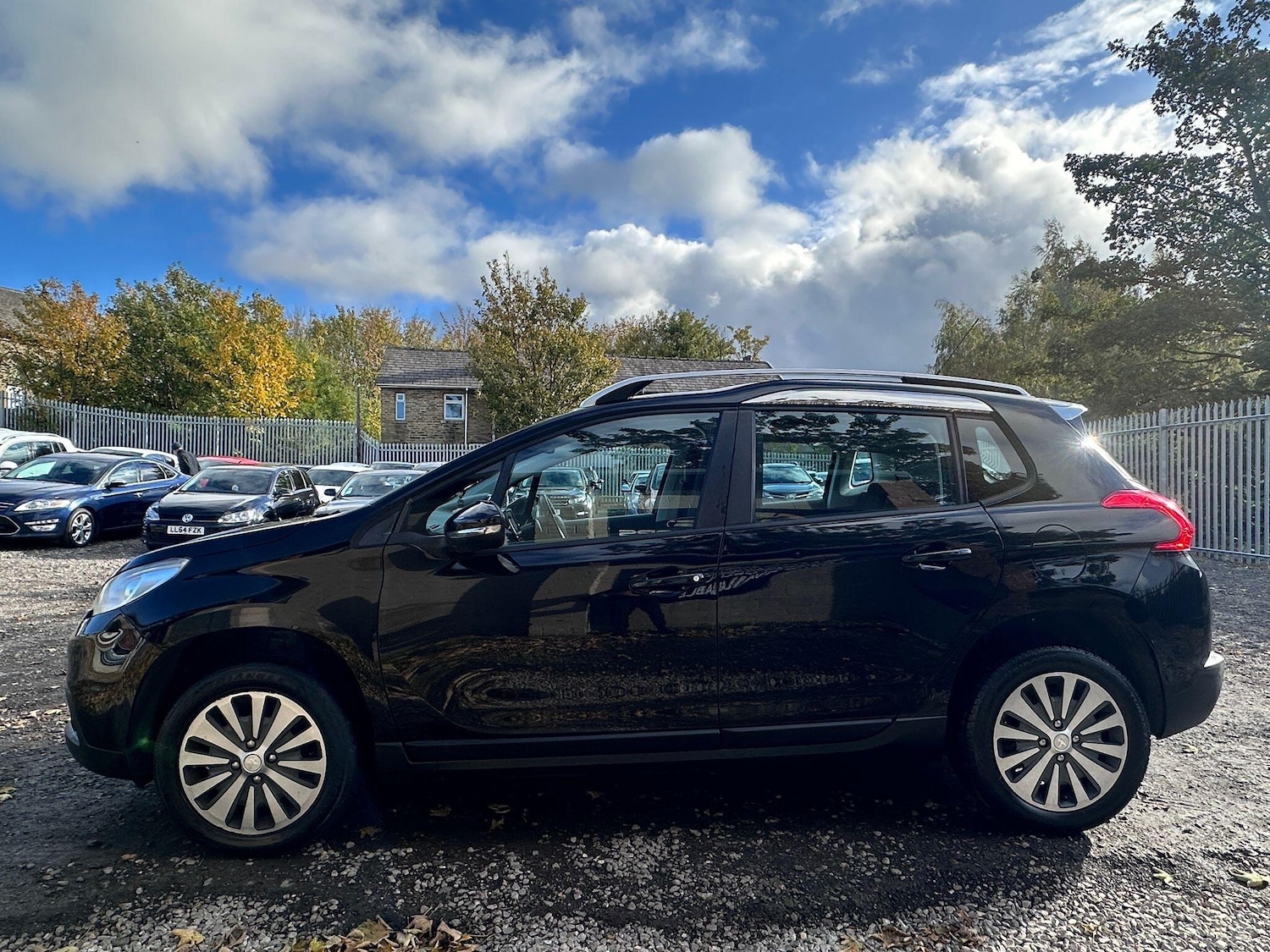 Used Peugeot 2008 2015 for sale - 76606927: Photo 8