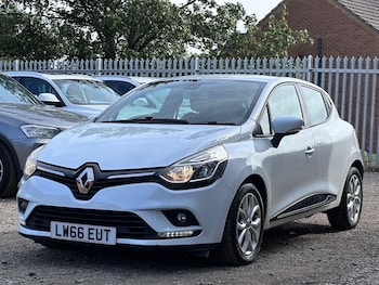 Used Renault Clio 2017 for sale - 75463887: Photo