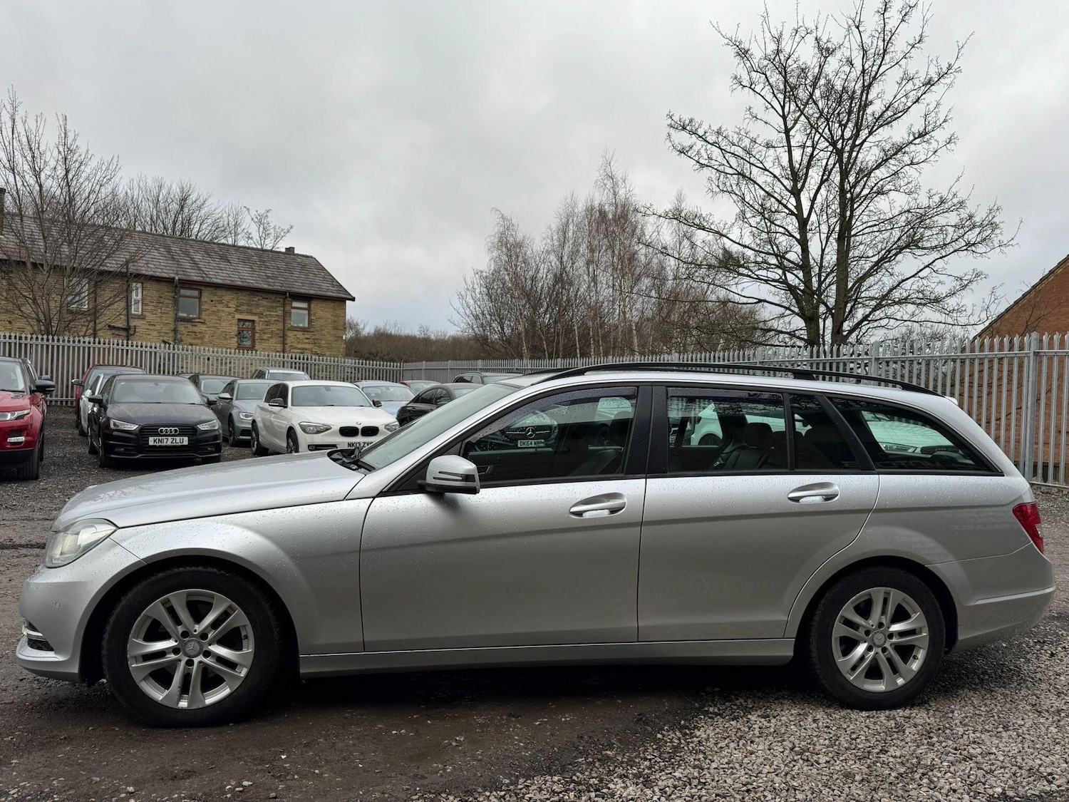 Used Mercedes-Benz C Class 2013 for sale - 77306318: Photo 27